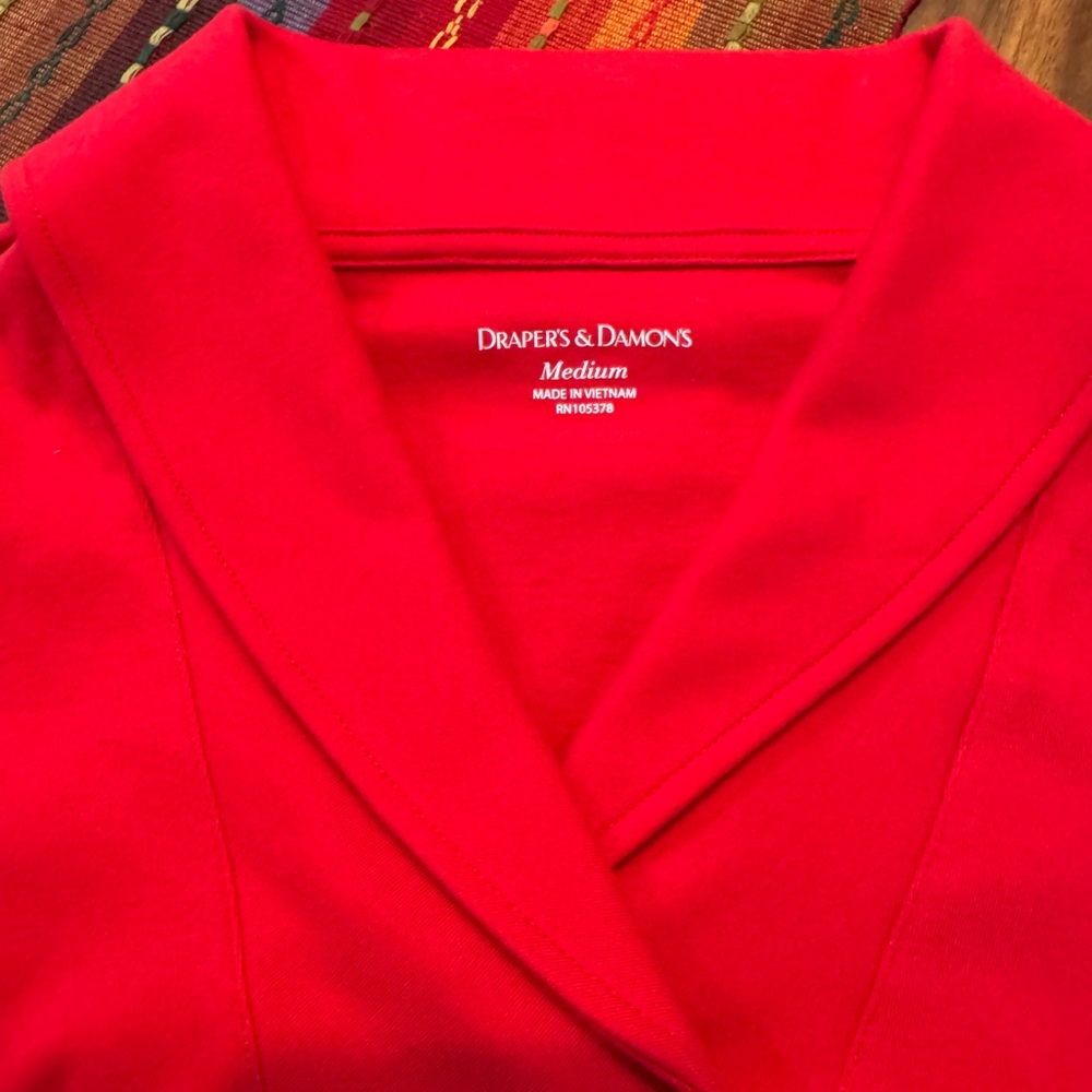 New Drapers & Damons Red Cowl Neck Classic Top 3/4 sleeves M Med - Picture 9 of 9